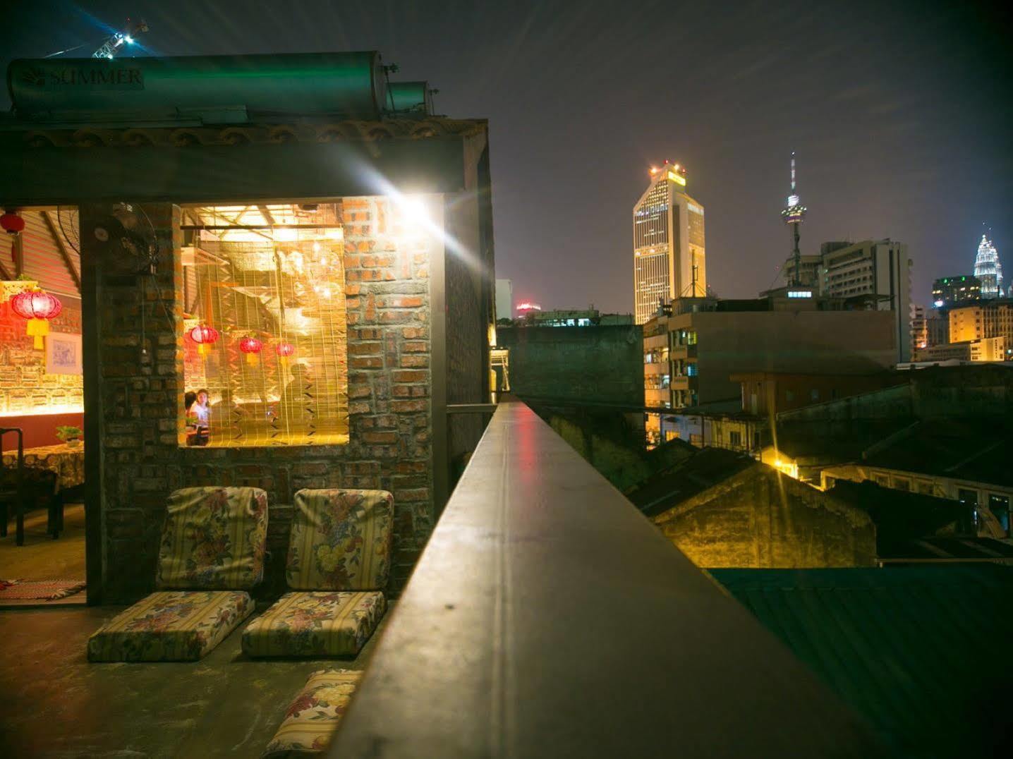 A Pousada Travel Hub Highstreet Kuala Lumpur Exterior foto